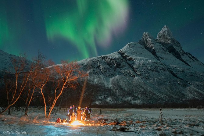 Tromso Northern Lights Minibus Chase Small Group Tour with Photos - Thermal Suits, Boots, and Headlamps: The Comfort That Makes the Difference