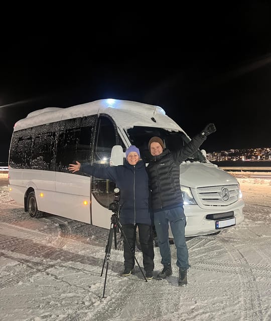 Tromsø: Northern Lights Tour with Local Guide and Photos - The rhythm of the night, from science talk to multiple aurora stops