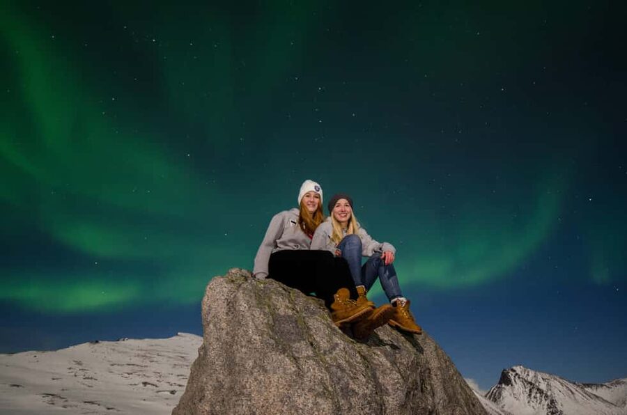 Tromsø: Northern Lights Tour with Professional Photographer - The Starting Point: Magic Ice Bar to Kaigata 4