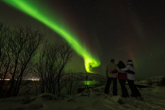 Tromsø Norway - Small Group Aurora Hunt Tour with a local guide - Professional Photos Next Day, Plus Tripod Support