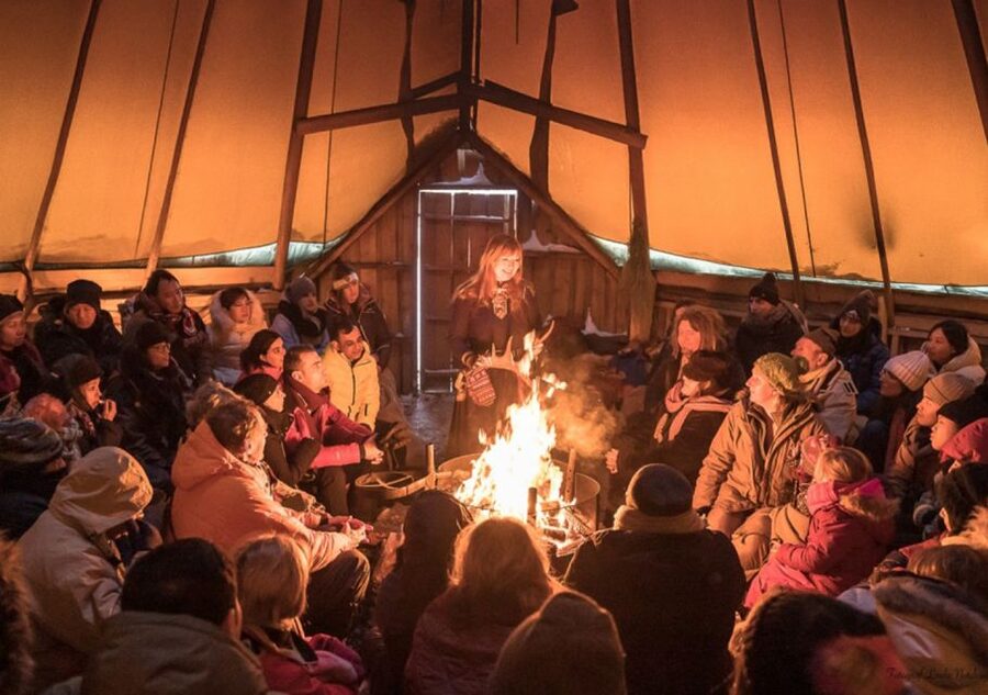 Tromsø: Reindeer Camp Dinner with Chance of Northern Lights - Northern Lights chance from the camp: how to think about odds