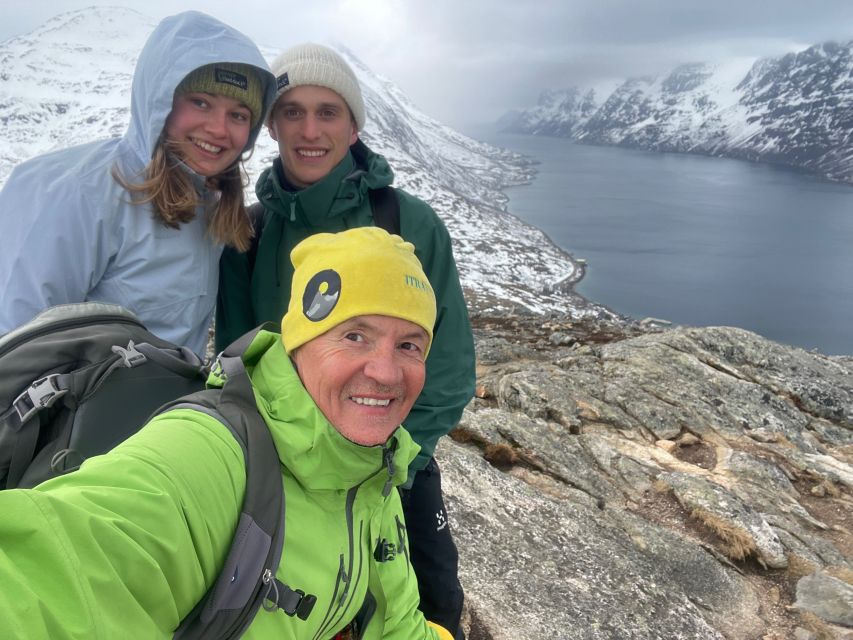Tromso: Scenic & Eco-Friendly Snowshoeing Tour - The pause that makes it feel special: viewpoints, silence, and warm drinks