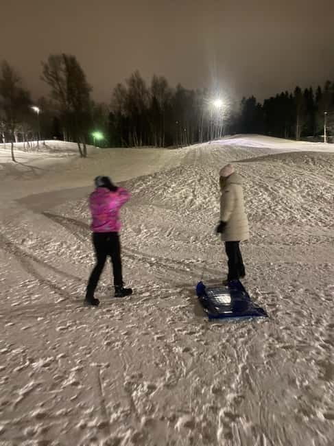 Tromsø: Snow Sledding, Mini Skiing, Lasso and Reindeer Hides - Tromsø in 105 minutes: why this sled, skis, and lasso mix works