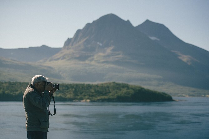 Tromsø & Sommarøy - Private coastal tour with a local - Stop 2 at Hella (Hellastraumen): ancient carvings and road-side magic