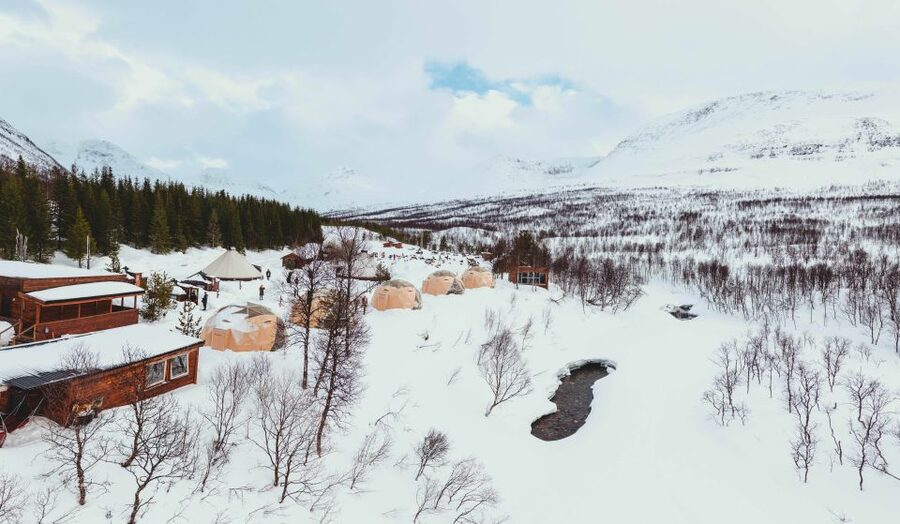 True Locals of the Arctic: Reindeer Sledding at Camp Tamok - Gear that actually helps (and why you should plan your clothing)