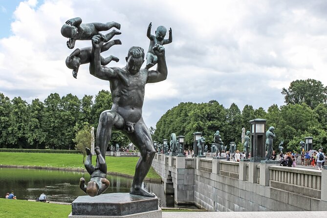 Visit the Instaworthy Spots of Oslo's Vigeland Park with a Local - Walking Vigeland Park: more than 200 sculptures in one artist’s world
