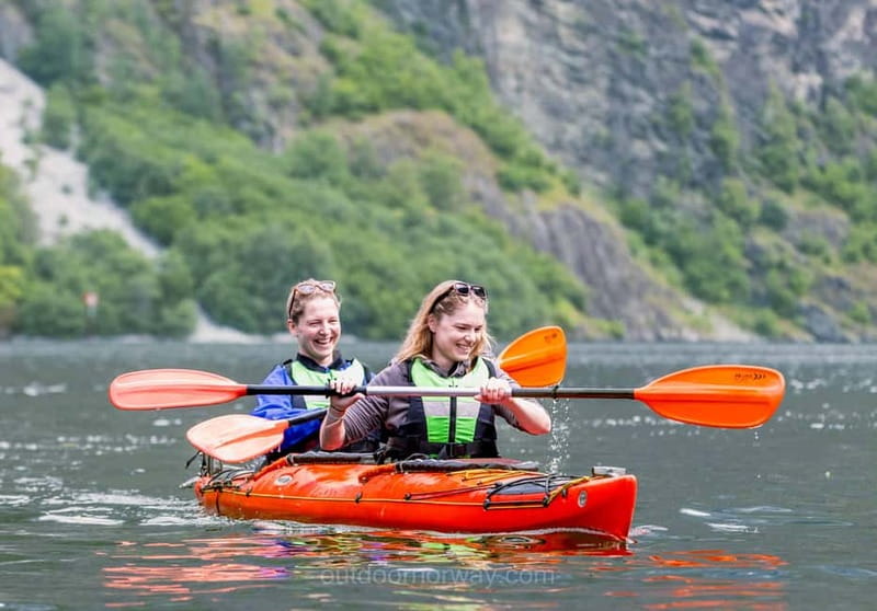 Vossevangen: Nærøyfjord Full-Day Guided Kayaking Trip - Nærøyfjord Kayaking at a Glance: What Really Matters