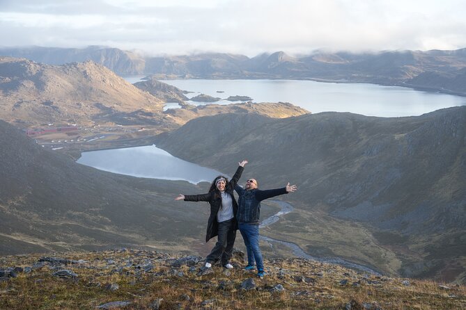 Winter North Cape Tour From Alta - Stop 2: Skarsvåg and the Authorized Convoy Moment